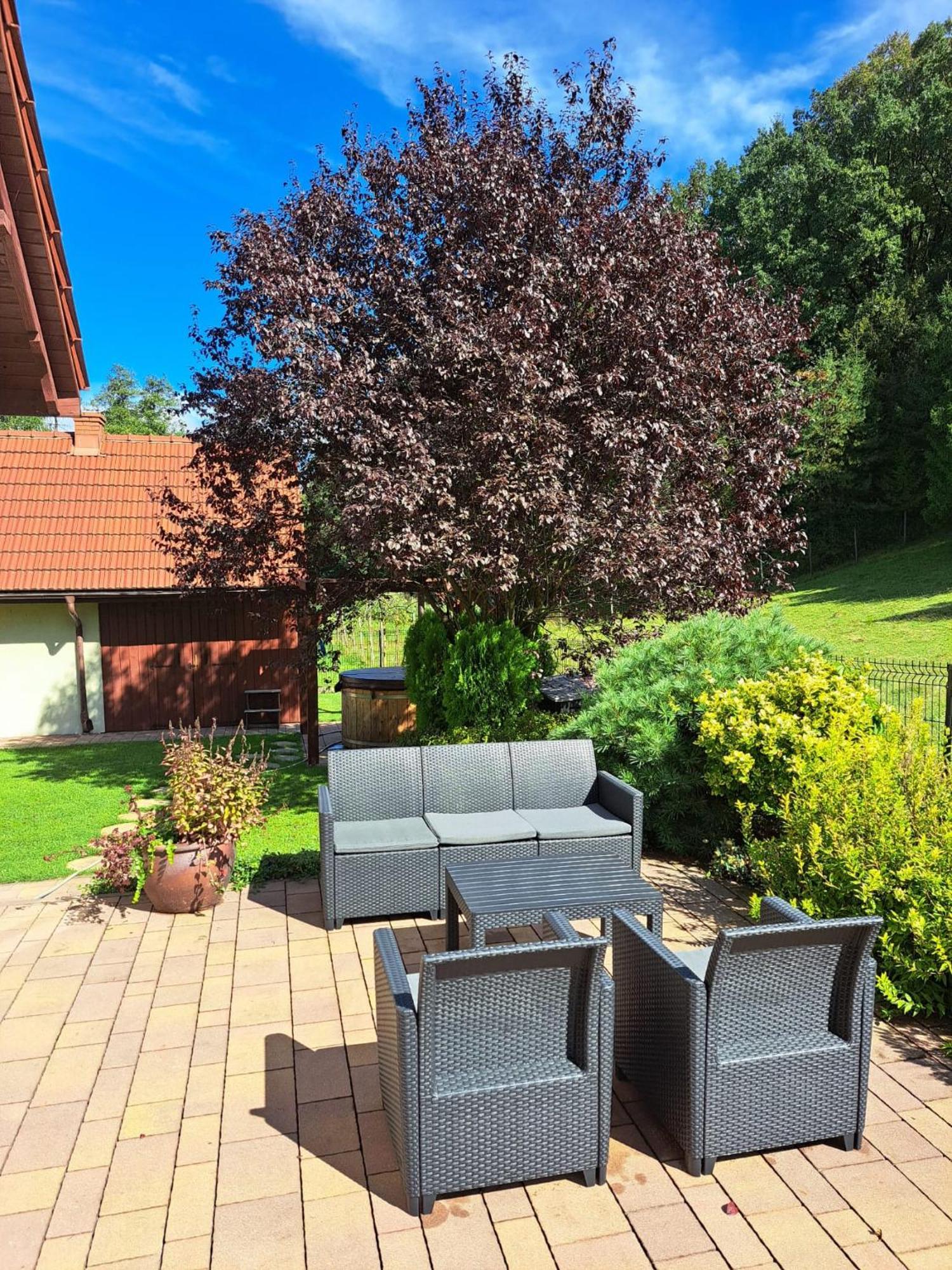 Dom Na Polanie Villa Brzeznica  Eksteriør billede